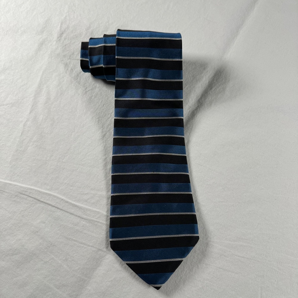 Lord & Taylor Men's Blue Striped 100% Italian Silk Necktie Made in USA